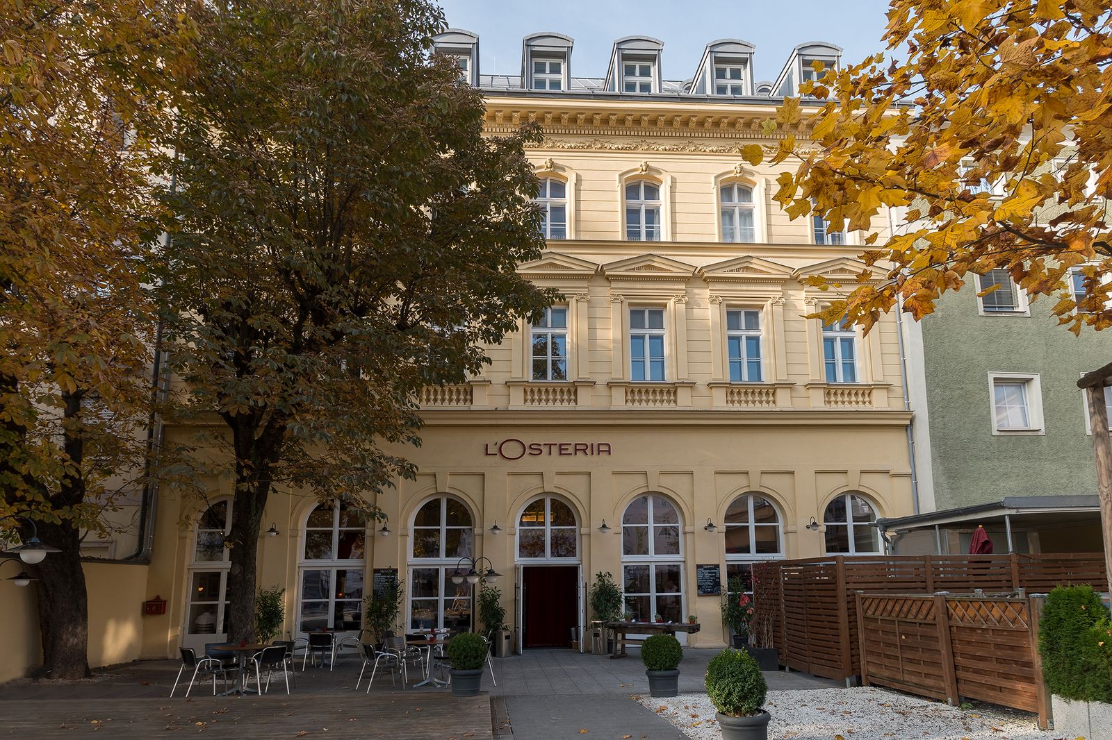 Restaurant L´Osteria in einem historischen Gebäude
